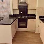 2 Spacious Double Bedroom - * Bradford (West Yorkshire)