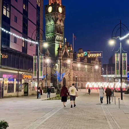 2 Spacious Double Bedroom - شقة برادفورد