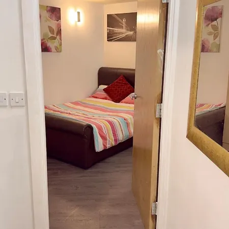 2 Spacious Double Bedroom - Apartamento