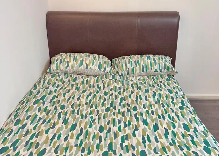 Apartamento 2 Spacious Double Bedroom -