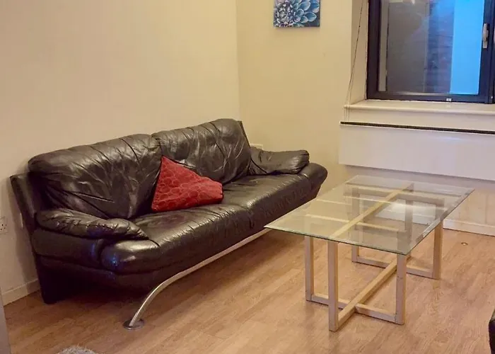 2 Spacious Double Bedroom - Bradford (West Yorkshire)
