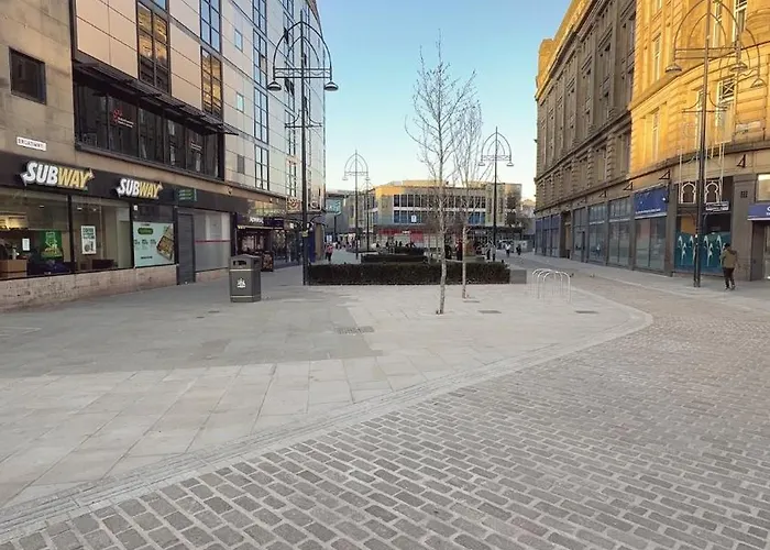 2 Spacious Double Bedroom - Apartment *